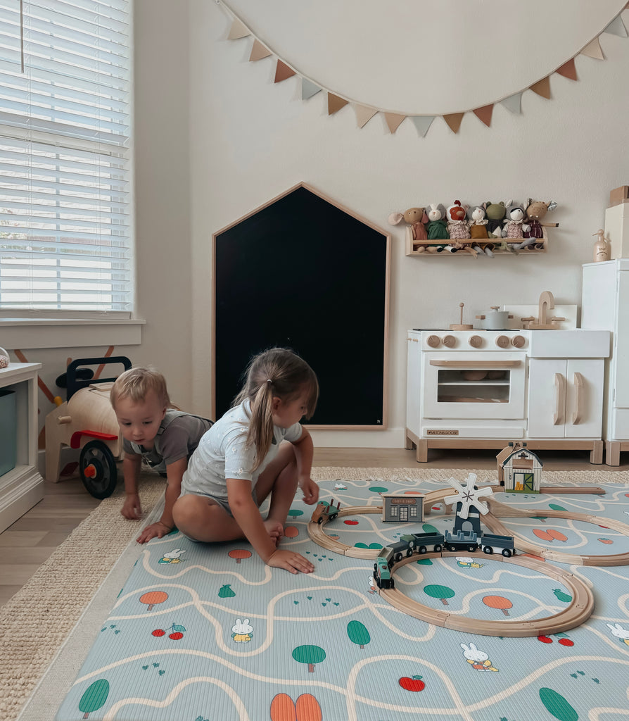 Miffy X Little Bot Baby Play Mat (Ofie mat, Miffy and friends)