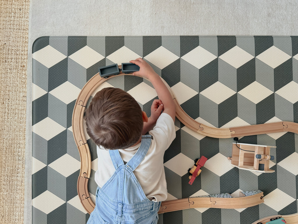 Little Bot Baby Play Mat (Ofie mat, Cube and Triangle)